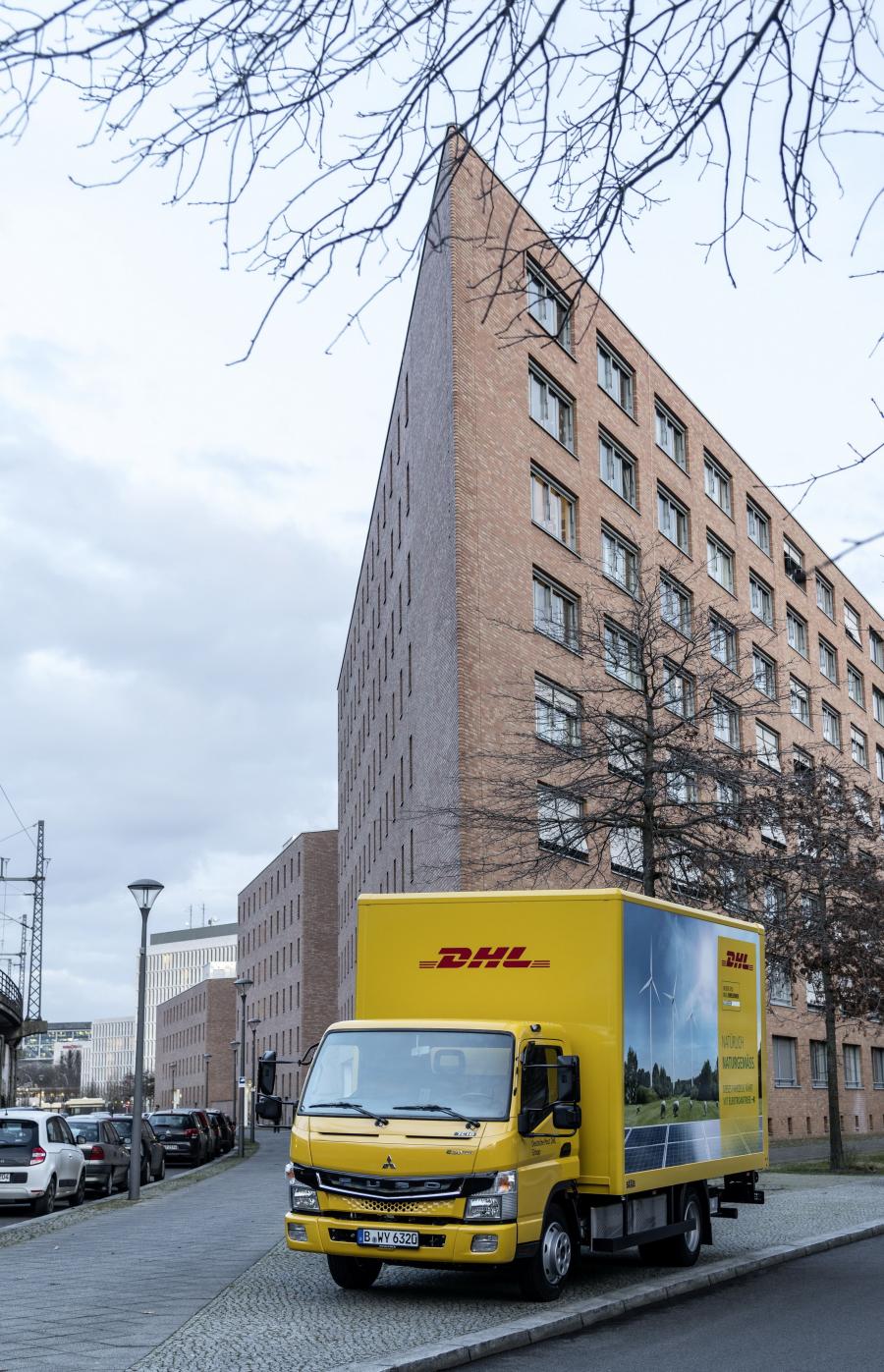  Mitsubishi Fuso eCanter 7C18 2017 года  (GER) (фото 3 из 27)